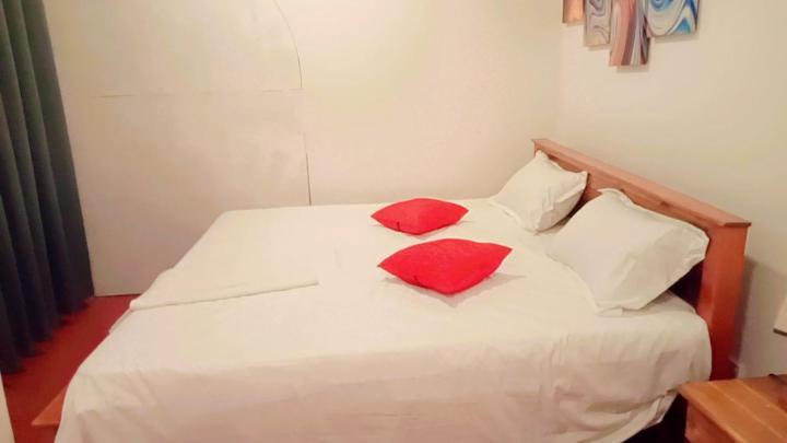 Araliya Uyana Residencies - Entire House With Two Bedrooms Holiday home Colombo
